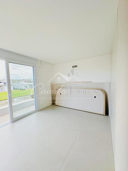 Casa � venda 4 Suites semi mobiliada no condom�nio Reserva das Aguas Torres/RS 9