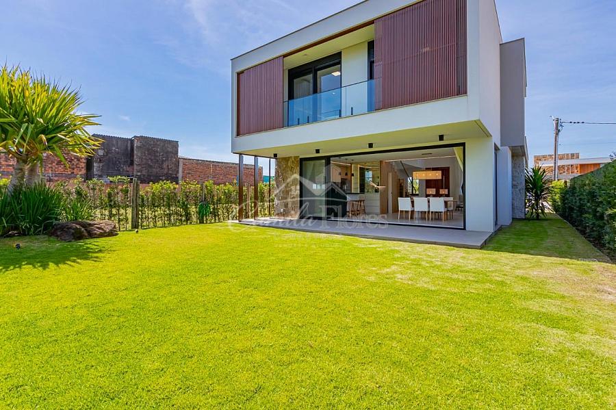 Sobrado � venda 4 Suites no condom�nio Ilhas Park Torres/RS 18