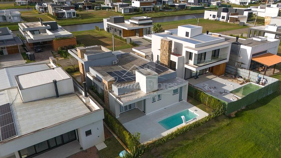 Casa a venda 3 su�tes no condom�nio Reserva das �guas 18