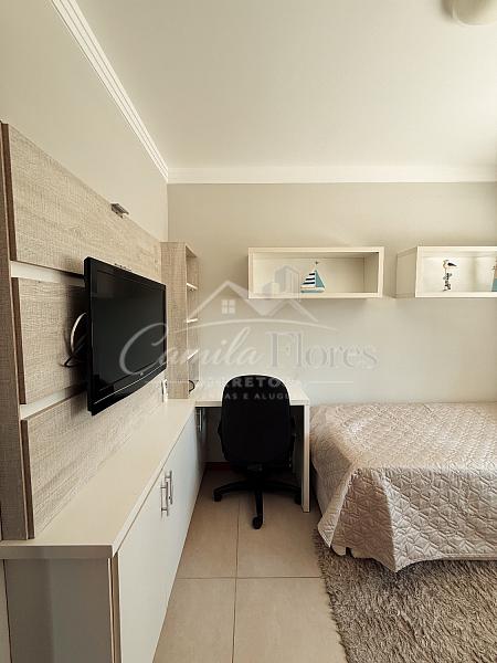 Apartamento 2 dormitorios, sendo 1 suite no centro de Torres/RS 11