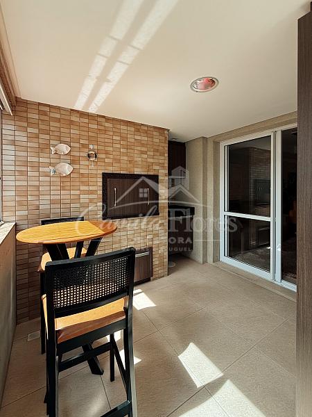 Apartamento 2 dormitorios, sendo 1 suite no centro de Torres/RS 2