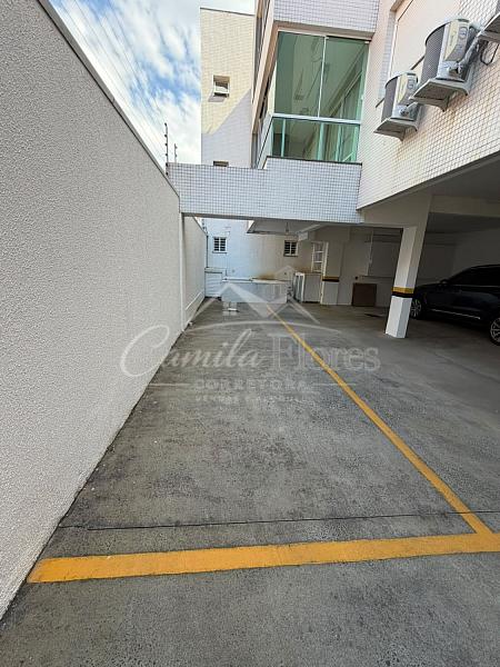 Apartamento novo com 3 dormit�rios, sendo 1 su�te Torres/RS 17