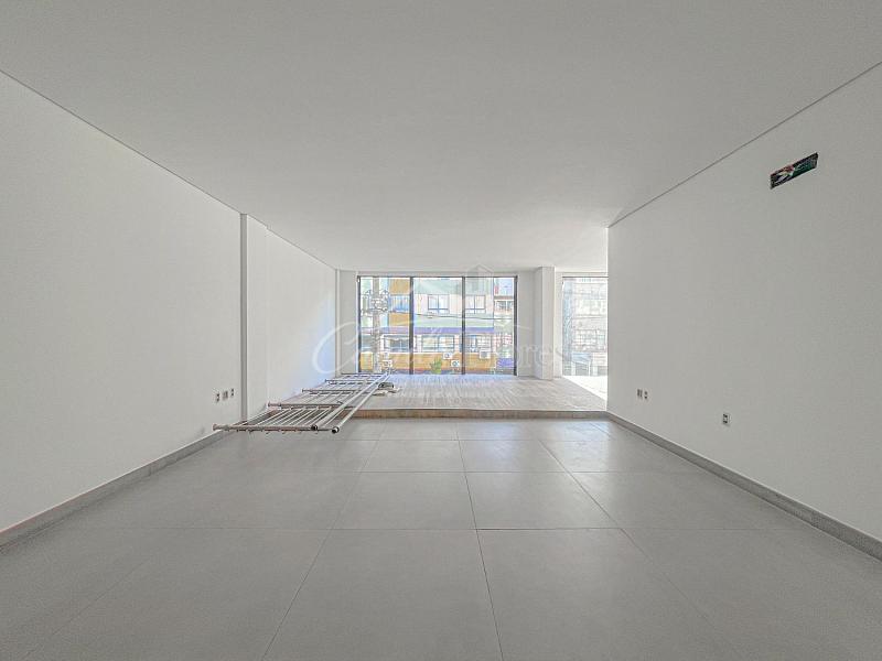 Lojas Comerciais para Loca��o no Edif�cio Infinity Ocean � Centro / Prainha, Torres/RS 2