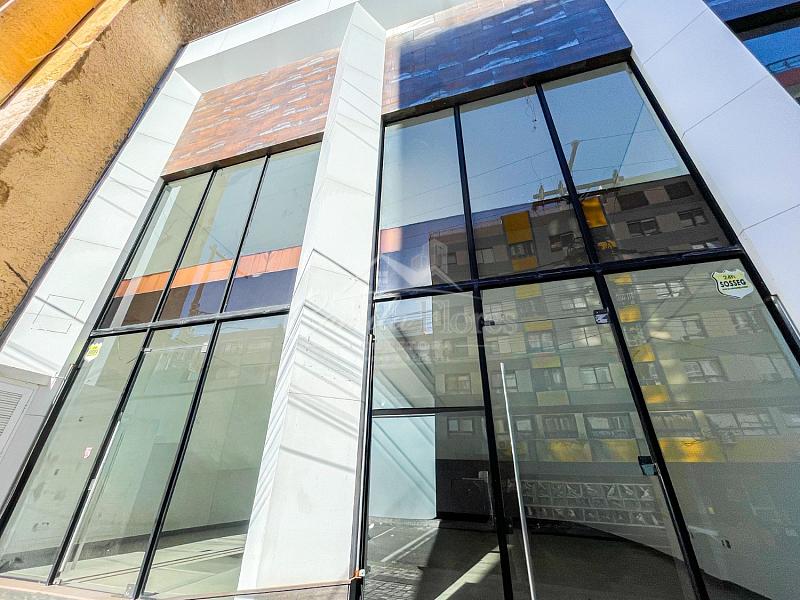 Lojas Comerciais para Loca��o no Edif�cio Infinity Ocean � Centro / Prainha, Torres/RS 1