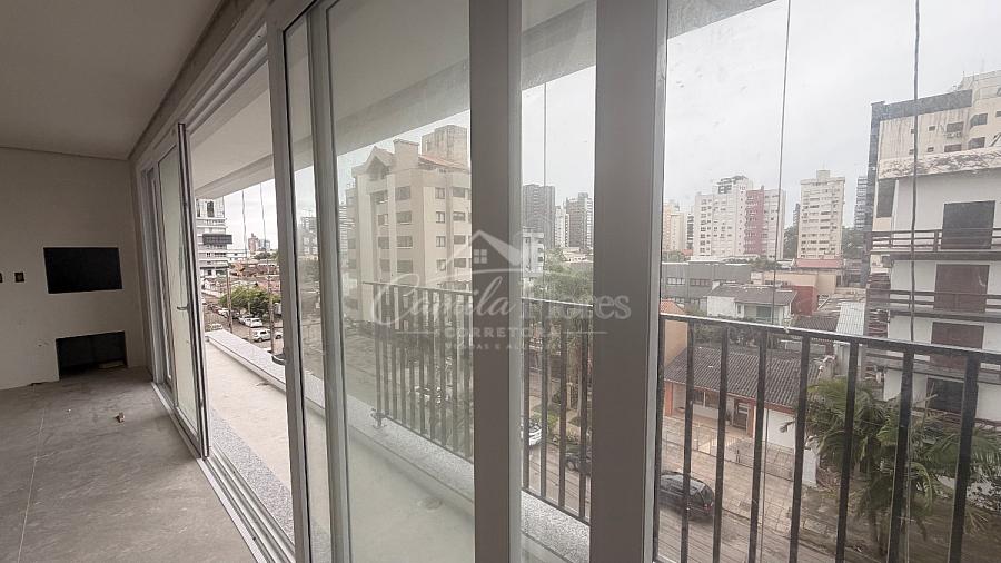 Apartamento � venda 3 dormit�rios sendo 1 suite, centro de Torres 2