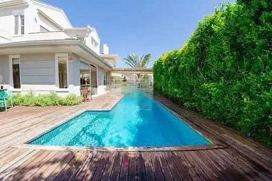 Casa com 5 quartos à venda, 378m², 5 banheiros, 3 garagens - Jurerê Internacional - Florianópolis