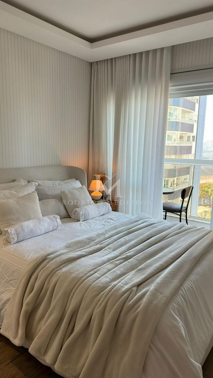 Apartamento 3 Suítes, Mobiliado - Kobrasol, São José-SC