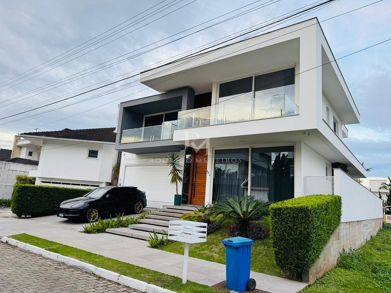 Casa à venda com 4 suítes em Jurerê Internacional, Florianópolis/SC