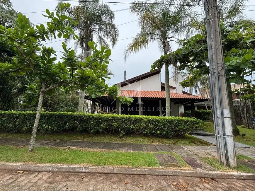 Terreno com duas casa à venda em Jurerê Internacional, Florianópolis