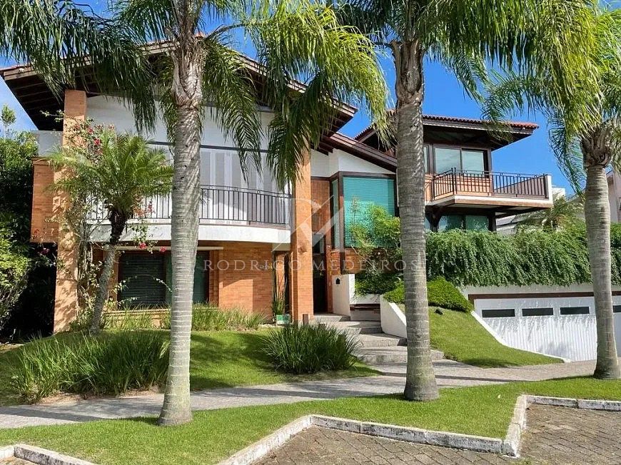 Casa à venda em Jurerê Internacional, Florianópolis-SC, com 4 suítes