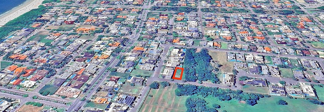 Terreno em condomínio fechado na melhor localização de Jurerê Internacional