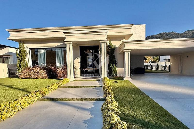 Casa em condomínio com 5 quartos à venda na Chácara Flora, Itapema/SC