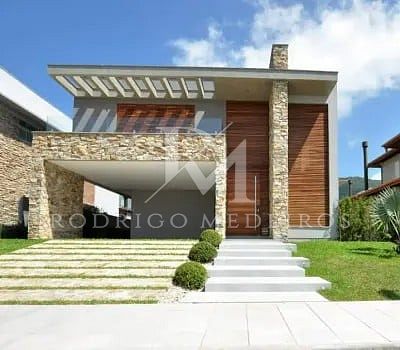 Casa com 4 suítes à venda na Lagoa da Conceição, Florianópolis/SC