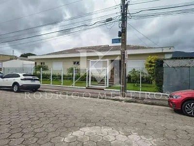 Casa de 5 quartos à venda no Santa Mônica, Florianópolis/SC