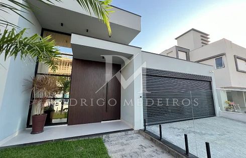 Casa de alto padrão com 3 quartos na Pedra Branca, Palhoça/SC