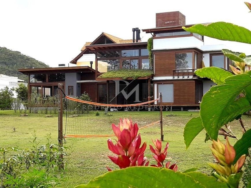 Casa em condomínio com 3 dormitórios no Rio Tavares, Florianópolis/SC