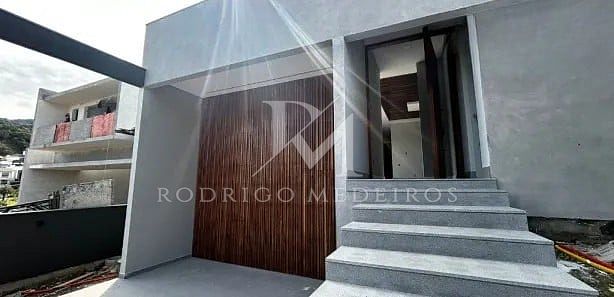 Casa de 3 suítes à venda na Pedra Branca, Palhoça