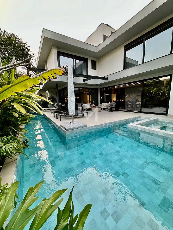 Casa em condomínio com 4 suítes à venda em Jurerê Leste, Florianópolis/SC