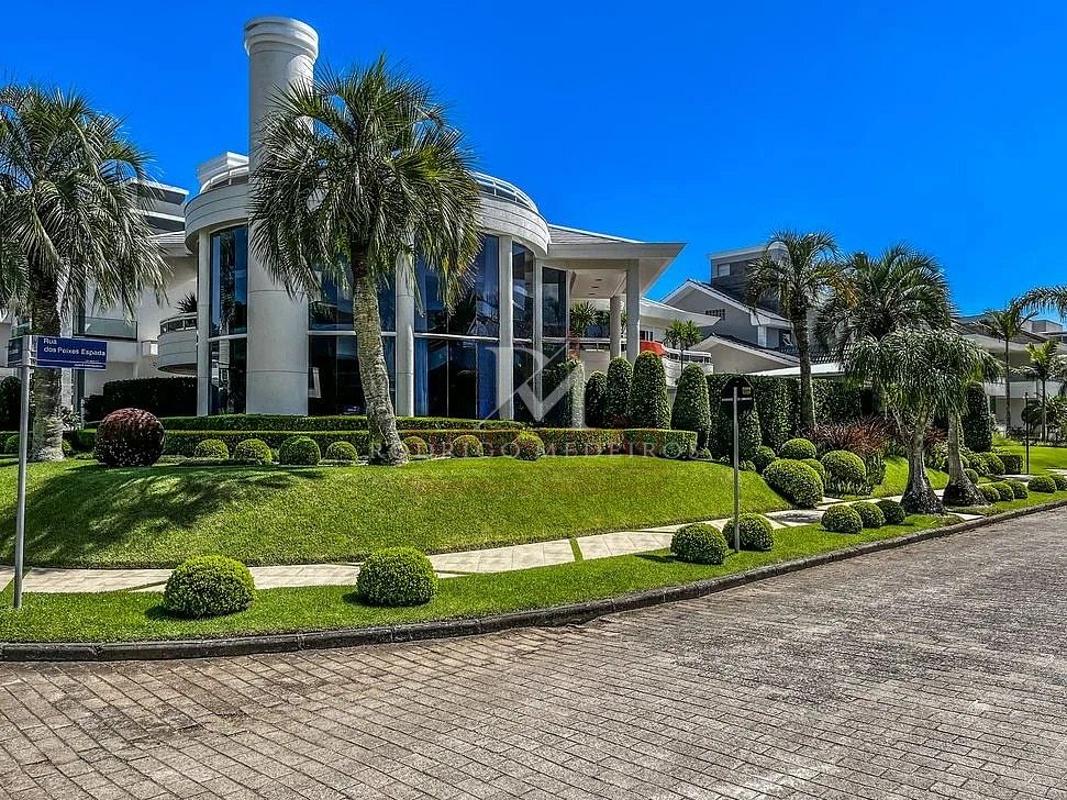 Casa com 5 suítes à venda, Jurerê Internacional, Florianópolis/SC