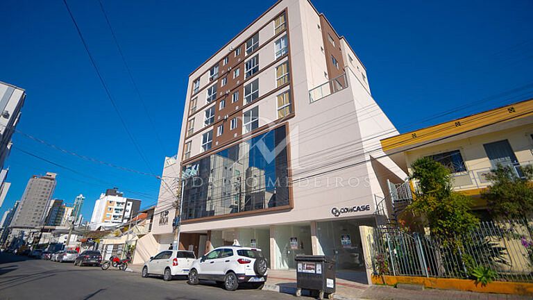 Apartamento com 2 suítes no bairro Nações, Balneário Camboriú