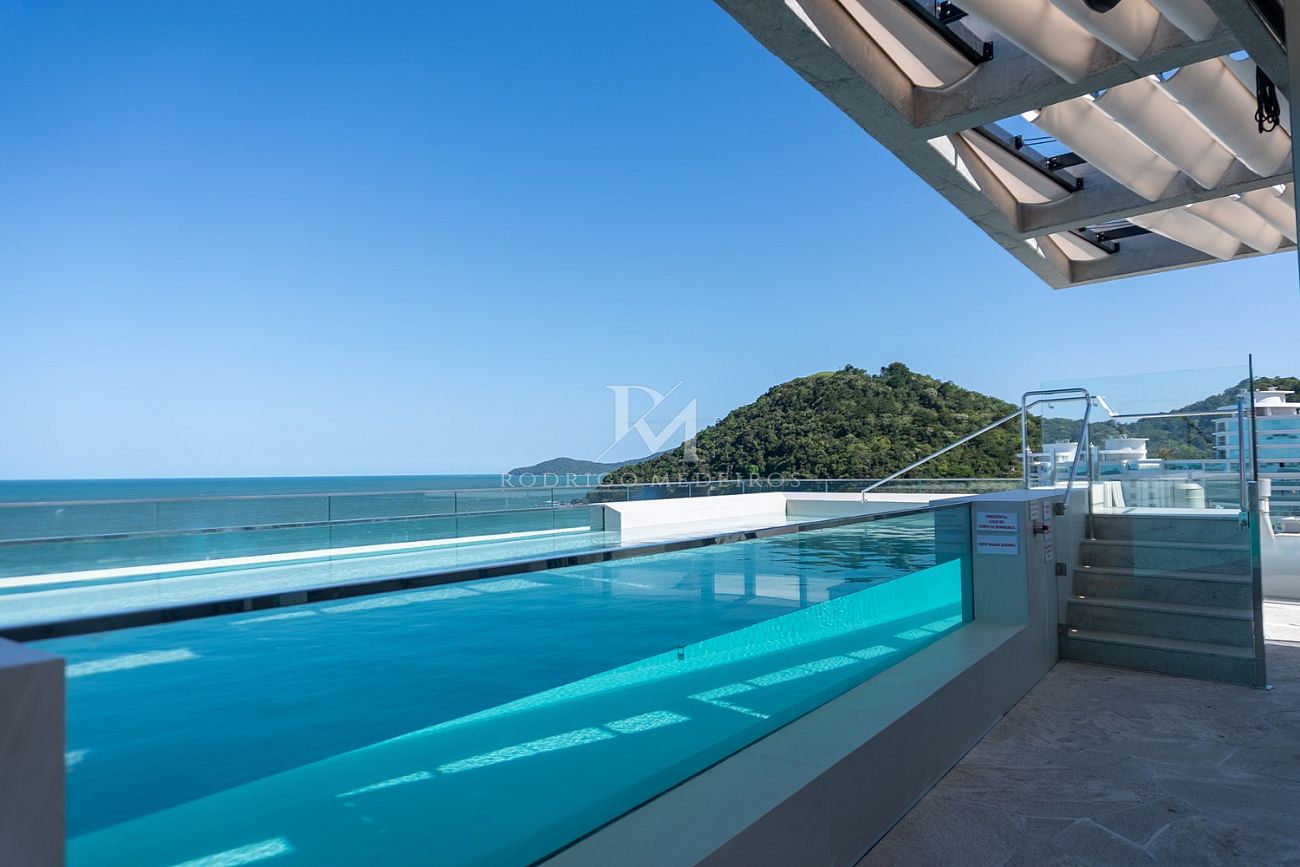 Apartamento 4 suítes à venda na Praia Brava em Itajaí