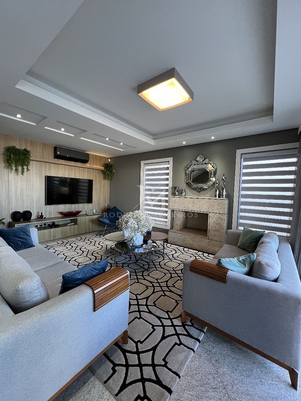 Casa beira-mar à venda na Ponta de Baixo, São José