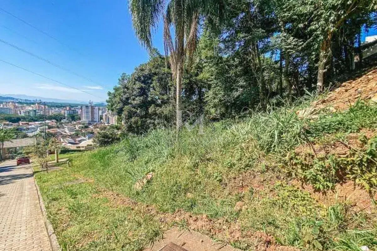 Terreno em condomínio fechado à venda Córrego Grande Florianópolis