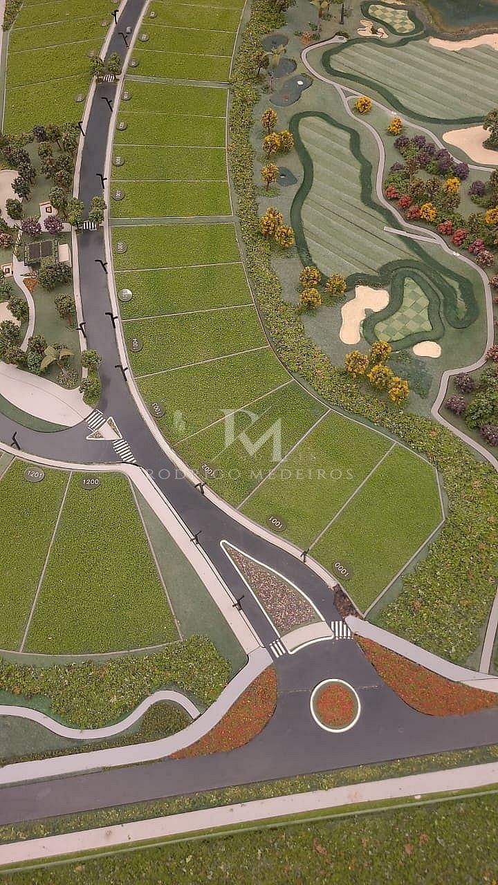 Lotes residenciais em condomínio fechado em Porto Belo, SC, com infraestrutura moderna.