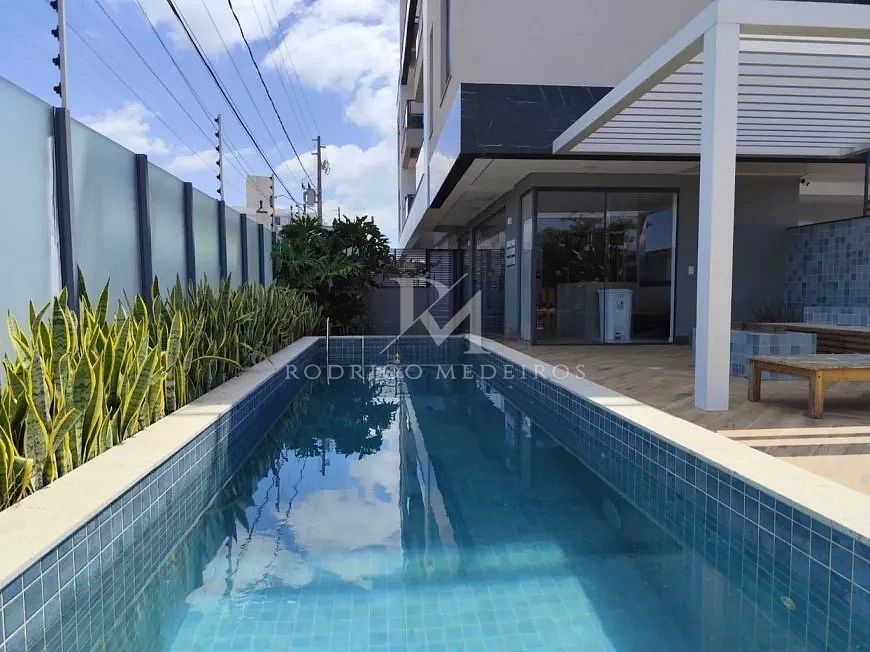 COBERTURA COM VISTA MAR + JACUZZI PRIVATIVA NO CAMPECHE – FLORIANÓPOLIS