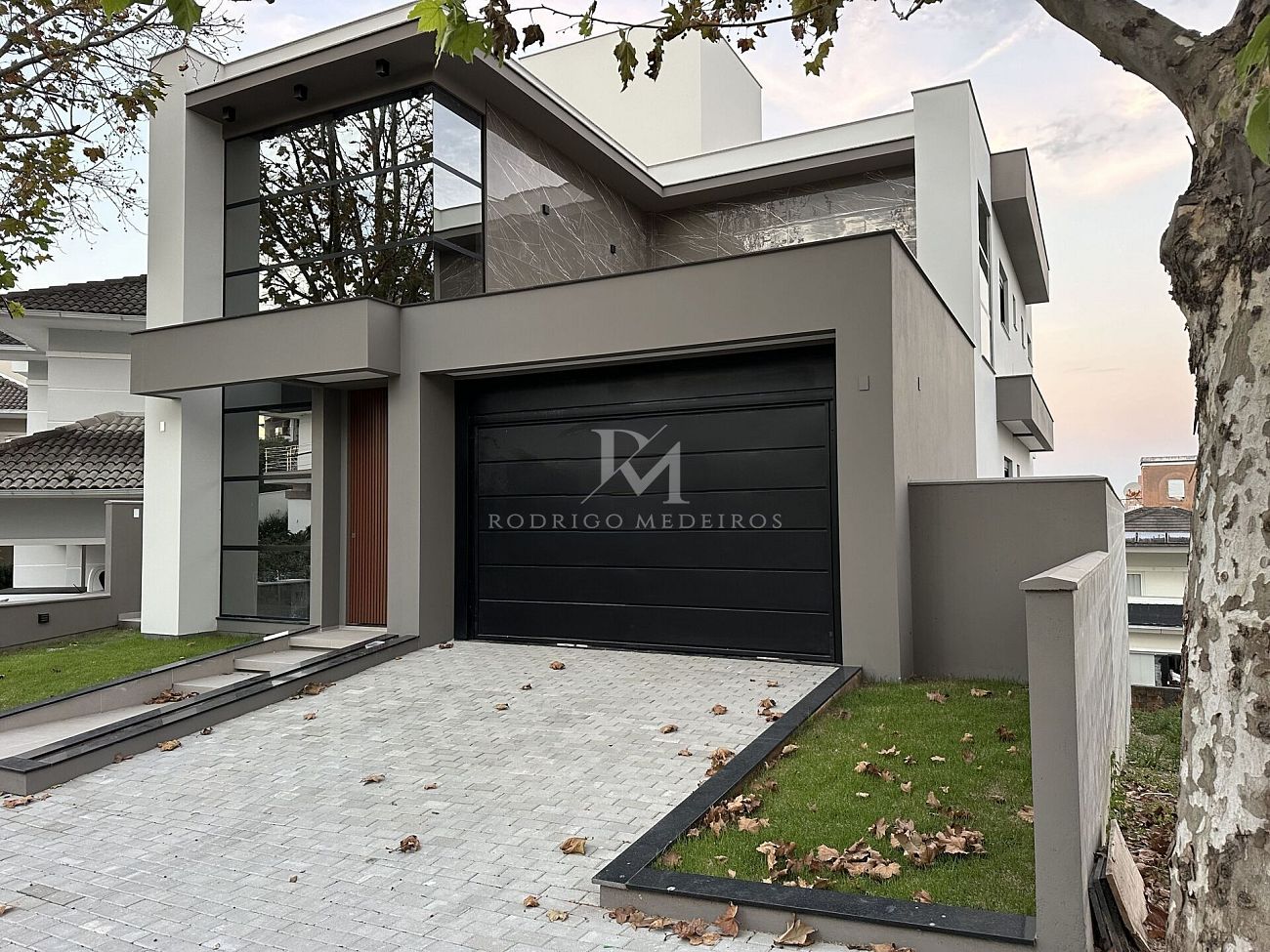 Casa 3 suítes à venda na Pedra Branca, Palhoça/SC