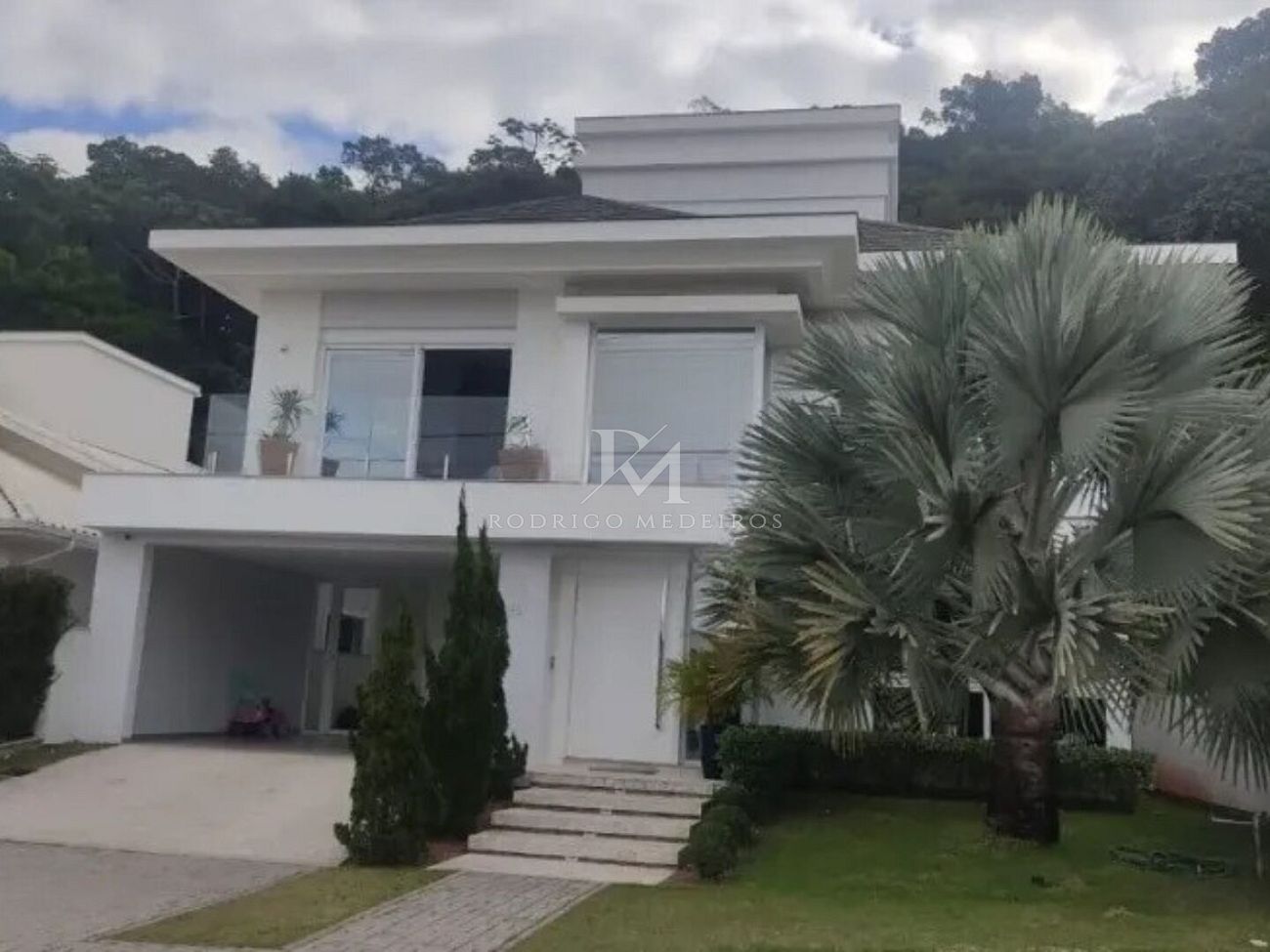 Casa 4 Suítes no bairro Pedra Branca em Palhoça-SC