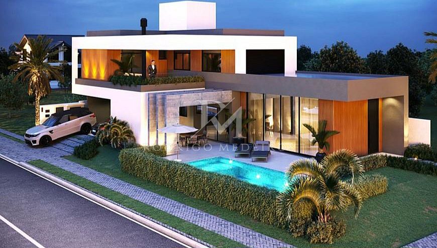 Casa 4 Dormitórios (3 Suítes) - Camboriú/SC