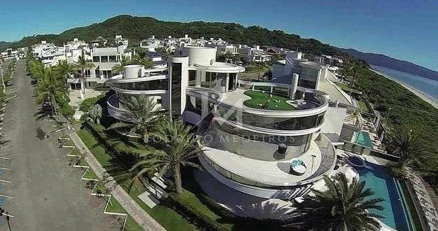 Casa 5 Suítes, Mobiliada, Piscina - Jurerê Internacional - Florianópolis/SC
