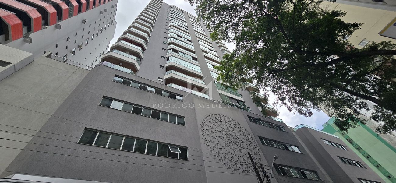 Apartamento 2 Dormitórios (1 Suítes) - Balneário Camboriú/SC