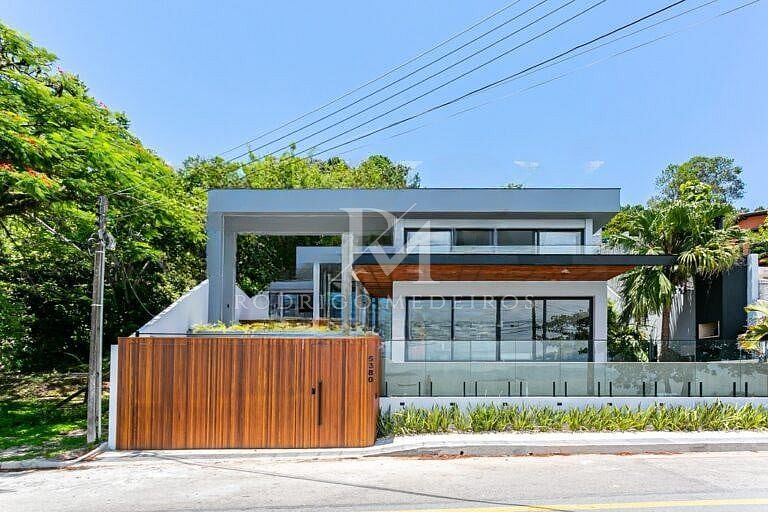 Casa 5 Dormitórios (4 Suítes) - Cacupé, Florianópolis/SC