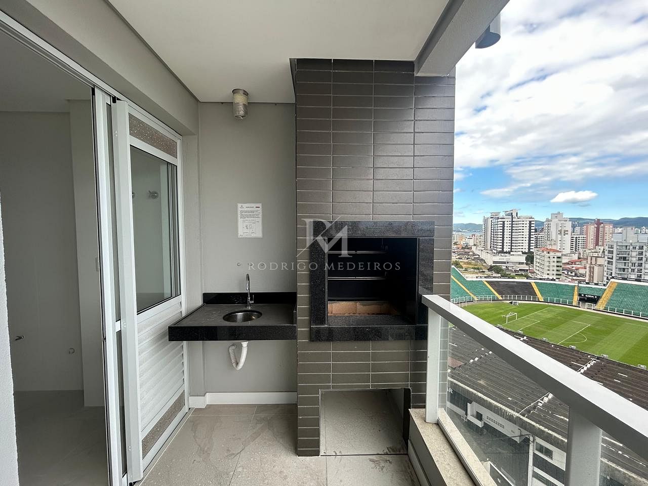 Apartamento 3 Suítes - Canto, Florianópolis/SC