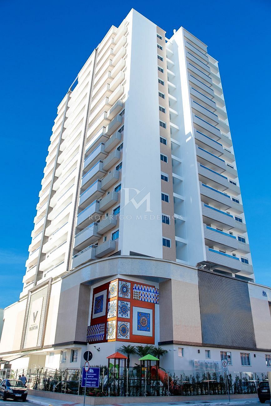 Apartamento de 2 suítes à venda no bairro Campinas, São José