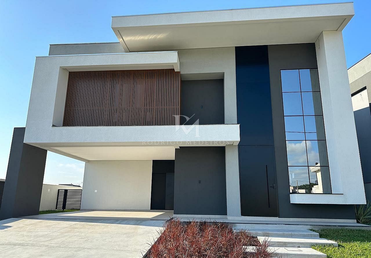 Casa 4 Suítes - Santa Regina, Camboriú - SC