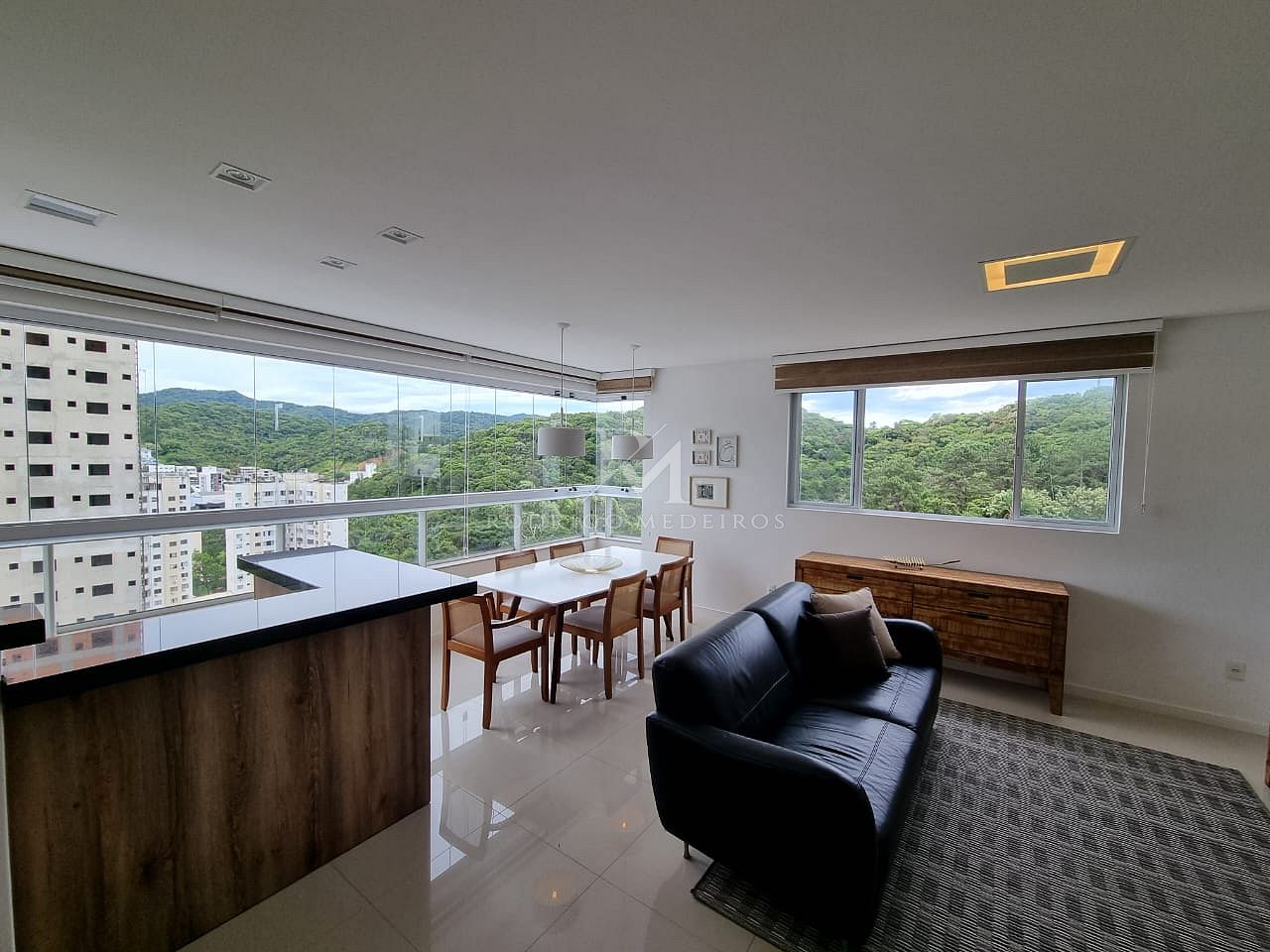 Apartamento 2 Suítes - Pioneiros, Balneário Camboriú -SC