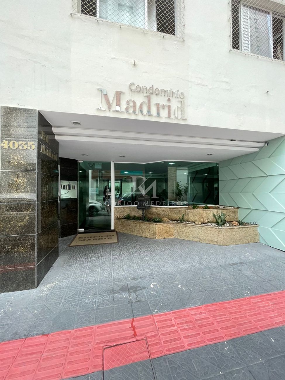 Apartamento 3 Dormitórios (2 Suítes) - Barra Sul, Balneário Camboriú/SC