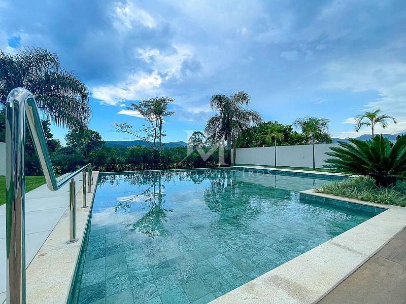 Casa em Condomínio com 4 quartos à venda, 430m², 5 banheiros, 3 garagens - Centro - Camboriú — foto 6