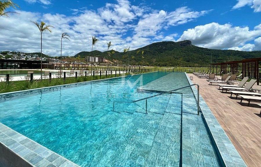 Casa em Condomínio com 3 quartos à venda, 241m², 3 banheiros, 2 garagens - Pedra Branca - Palhoça — foto 2