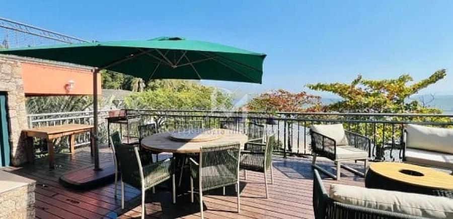 Casa com 9 dormitórios e vista para o mar em Cacupé, Florianópolis — foto 15