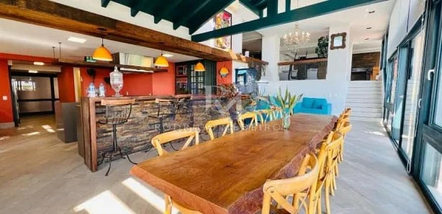 Casa com 9 dormitórios e vista para o mar em Cacupé, Florianópolis — foto 27