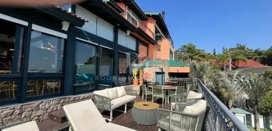 Casa com 9 dormitórios e vista para o mar em Cacupé, Florianópolis — foto 11