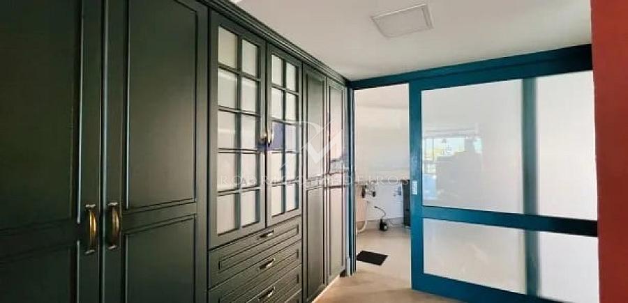 Casa com 9 dormitórios e vista para o mar em Cacupé, Florianópolis — foto 28