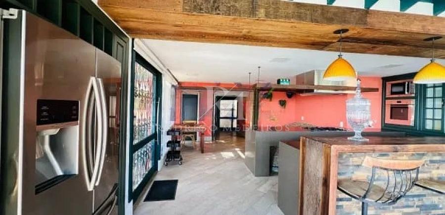 Casa com 9 dormitórios e vista para o mar em Cacupé, Florianópolis — foto 24