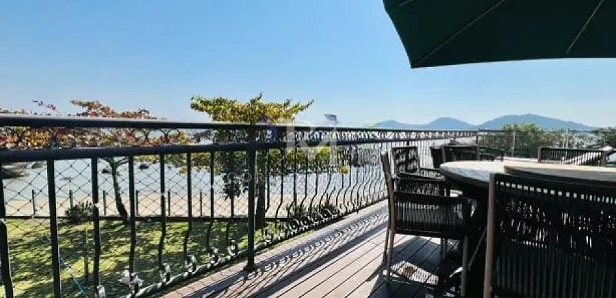 Casa com 9 dormitórios e vista para o mar em Cacupé, Florianópolis — foto 8