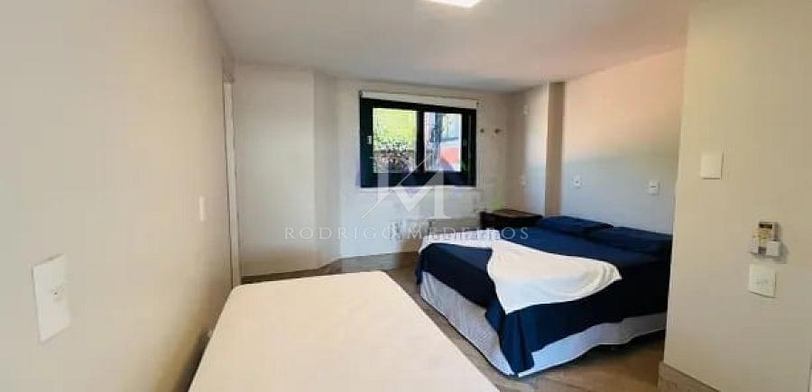 Casa com 9 dormitórios e vista para o mar em Cacupé, Florianópolis — foto 36