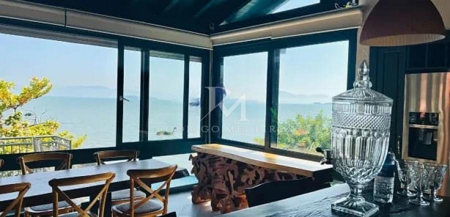 Casa com 9 dormitórios e vista para o mar em Cacupé, Florianópolis — foto 21
